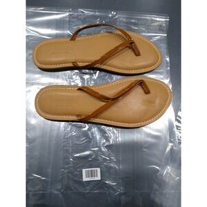 Cushionaire Cora Thong Sandal